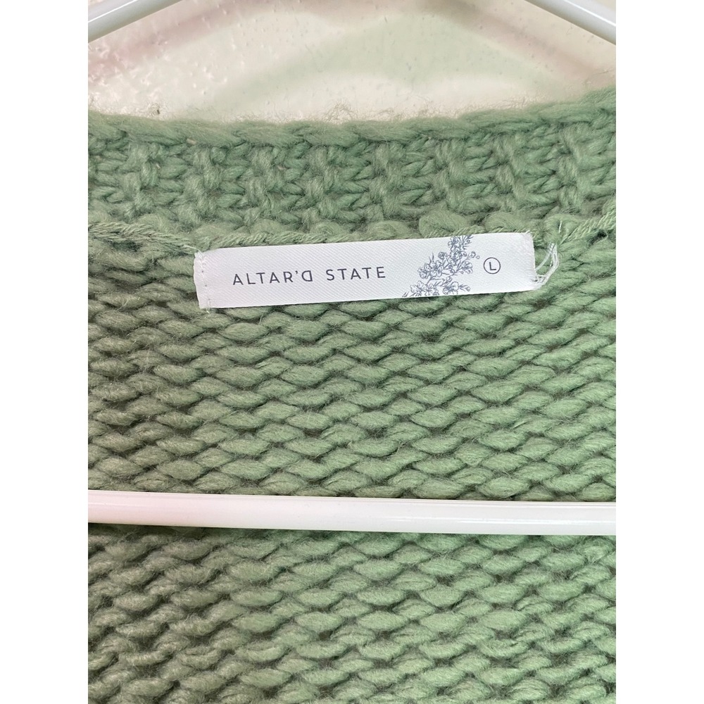 Altard State Sage Green Daisy Crochet Chunky Knit Cardigan Sweater Large BSW2406 - Picture 4 of 7